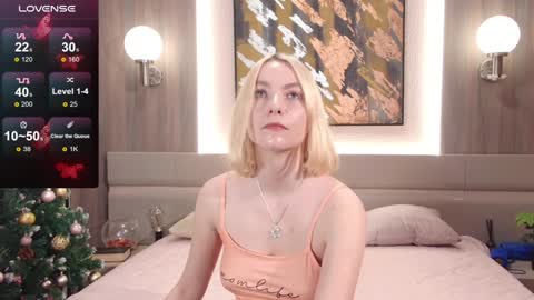 Roxana online show from December 27, 11:28 am