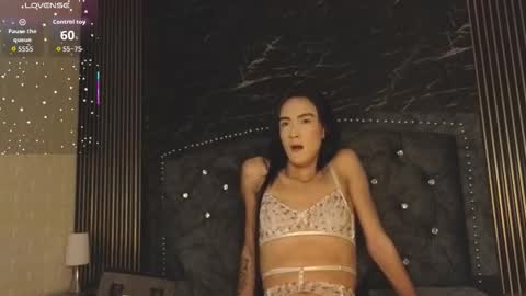 roxana_scottt online show from November 6, 12:17 pm