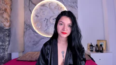 roxanaborns online show from December 16, 1:05 pm