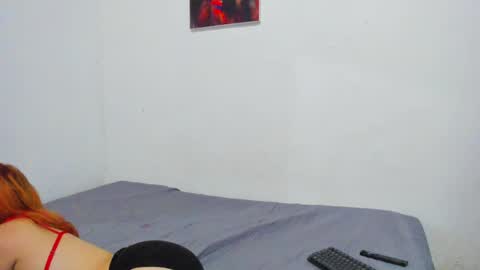 roxy online show from April 8, 4:18 pm