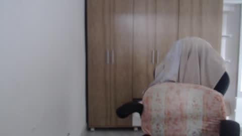 Snapshot of roxanalove7 chatting on October 8, 9:56 pm Roxana online show from October 8, 9:56 pm