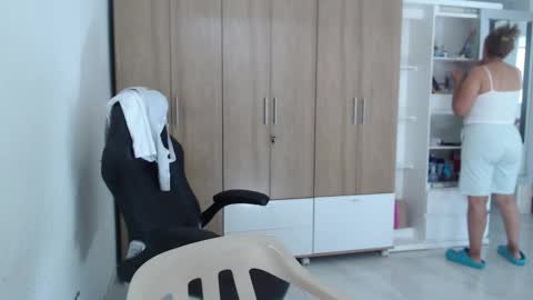 Roxana online show from November 22, 5:56 pm