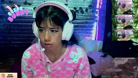 roxxy online show from March 9, 1:53 am