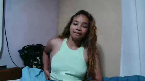 roxanne_98 online show from September 20, 5:03 pm