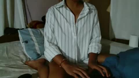 roxanne_98 online show from October 30, 2:24 am