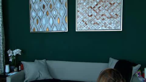 Roxanne online show from February 12, 5:13 am