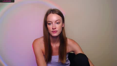 Roxa online show from October 5, 3:32 pm