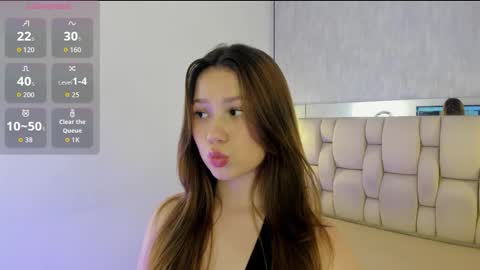 Roxie  online show from March 3, 7:53 pm