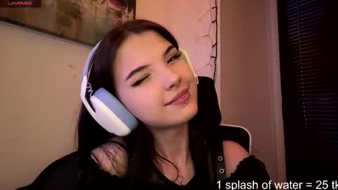 Hana online show from March 27, 3:12 pm