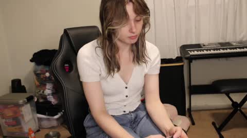 roxie online show from September 13, 11:48 pm