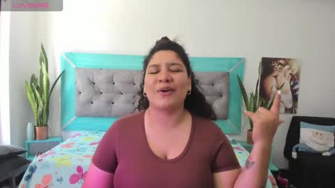 roxiie online show from January 16, 3:38 pm