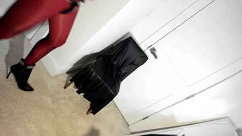 Snapshot of roxxxxy4u chatting on January 11, 4:16 am Roxy online show from January 11, 4:16 am