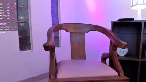 Roxxy online show from December 7, 2:20 am