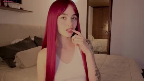 Roxxy online show from October 3, 9:45 pm