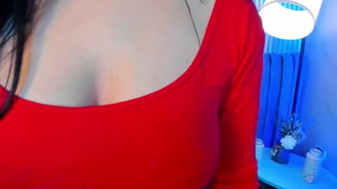Roxy hell online show from October 4, 12:25 pm