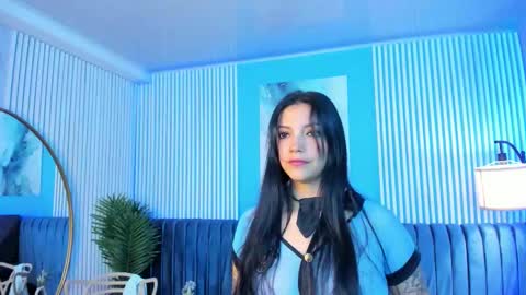 Snapshot of roxy_hell chatting on November 11, 12:05 pm Roxy hell online show from November 11, 12:05 pm