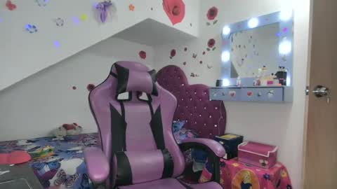 Roxy online show from October 21, 2:01 am