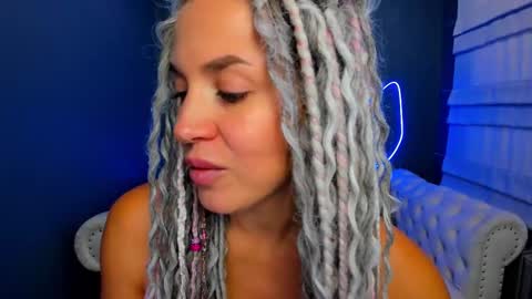 Roxy online show from September 16, 2:01 am