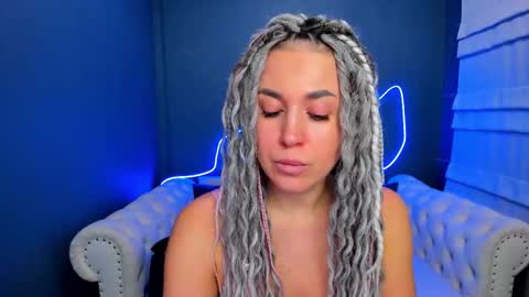 Roxy online show from February 4, 1:22 am