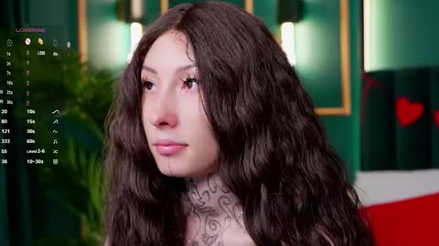 Snapshot of roxy_morrison_x chatting on February 16, 5:53 pm roxanne online show from February 16, 5:53 pm