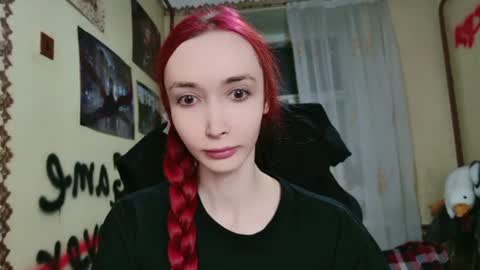 Snapshot of roxy_silver chatting on June 16, 8:11 pm Roxy online show from June 16, 8:11 pm