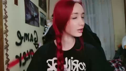 Snapshot of roxy_silver chatting on July 11, 8:44 pm Roxy online show from July 11, 8:44 pm