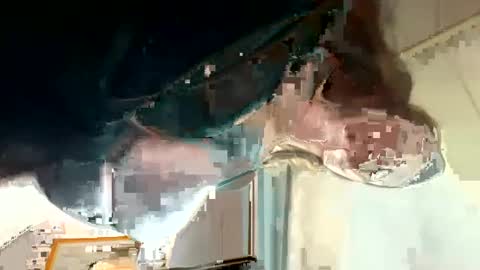 Roxy and Brock online show from September 17, 7:59 pm