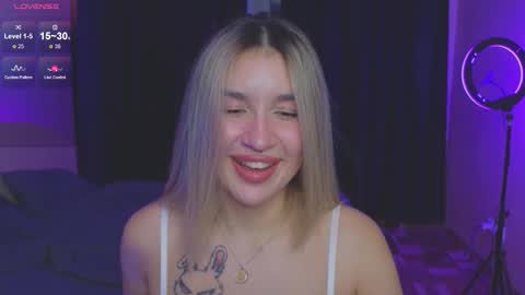 Roxy online show from September 12, 7:58 pm