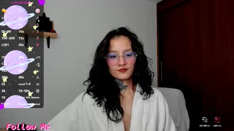 Snapshot of roxyvenom chatting on October 11, 5:50 am roxy online show from October 11, 5:50 am