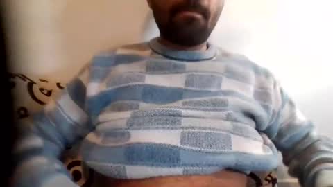 roy018 online show from August 5, 9:39 pm