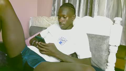 royalty254 online show from March 28, 7:13 pm