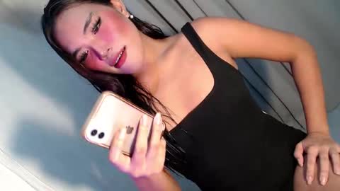 royaltymarcela6969 online show from January 12, 11:54 pm