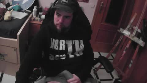 royer04 online show from November 30, 12:25 am