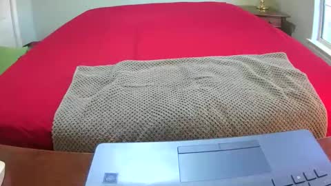 Lookingaround online show from November 20, 9:03 pm