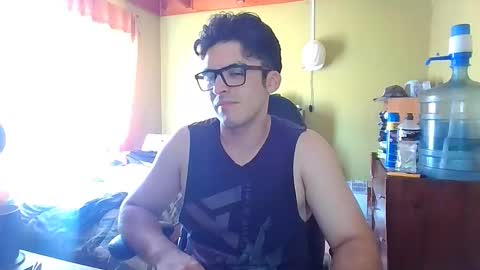 rpaulo25 online show from February 10, 8:57 pm