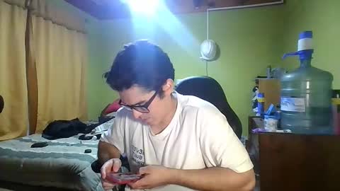 rpaulo25 online show from March 19, 6:28 am