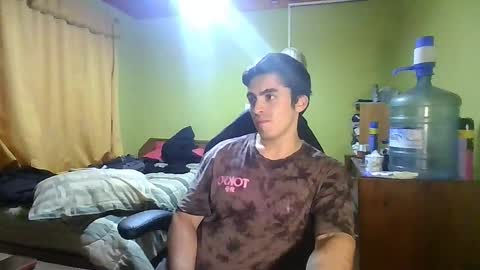 rpaulo25 online show from March 31, 3:19 am