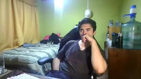 rpaulo25 online show from April 16, 5:41 am