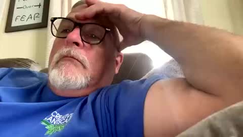 rs006 online show from October 17, 4:09 pm