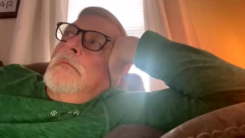 rs006 online show from December 4, 2:26 pm