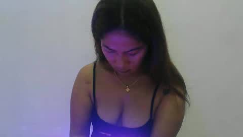 Snapshot of rub907356 chatting on March 18, 10:57 pm rub907356 online show from March 18, 10:57 pm