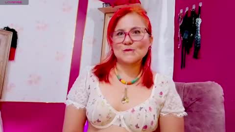 Snapshot of rubiqueens chatting on April 14, 10:38 pm RubiQueens online show from April 14, 10:38 pm