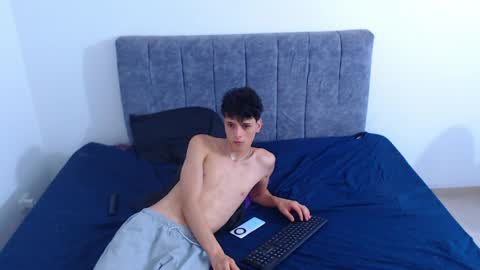 Ruby and Vanie online show from March 24, 10:48 pm