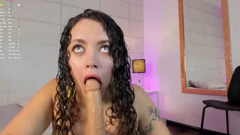 Snapshot of ruby_diamonds_ chatting on July 17, 7:41 pm Ruby online show from July 17, 7:41 pm