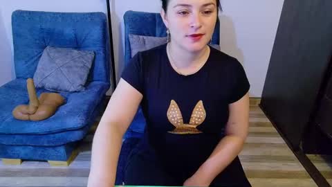 Snapshot of ruby_glow chatting on September 24, 11:35 am Ruby online show from September 24, 11:35 am
