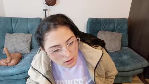 Snapshot of ruby_glow chatting on November 21, 7:23 pm Ruby online show from November 21, 7:23 pm