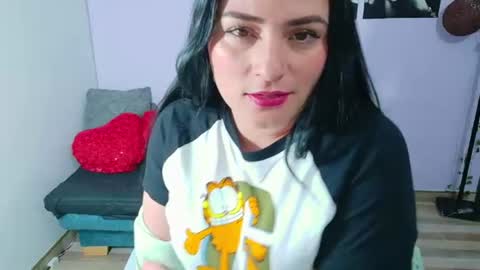 Snapshot of ruby_glow chatting on July 14, 9:42 pm Ruby online show from July 14, 9:42 pm