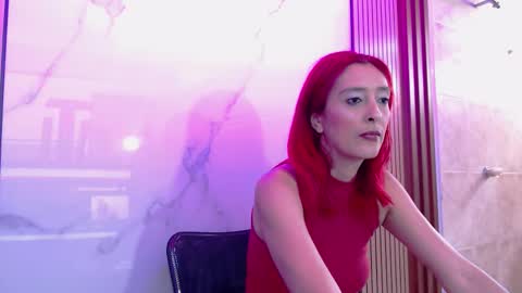 ruby_your_milf online show from March 10, 6:24 pm
