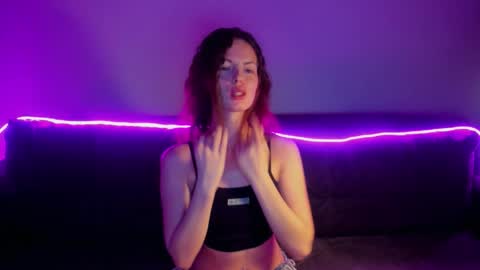 Snapshot of rubyattwood chatting on March 1, 4:20 pm rubyattwood online show from March 1, 4:20 pm