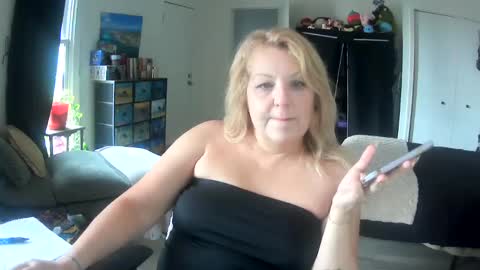 Call me Ruby online show from October 6, 3:20 pm